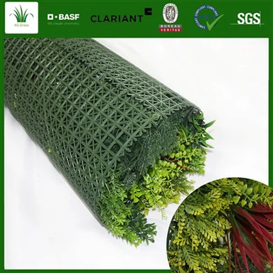 매달린 식물 벽 실내